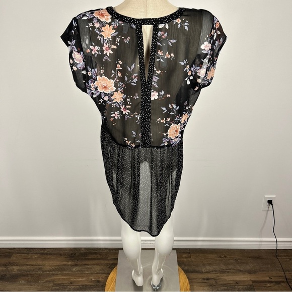 DR2 Floral Black Sheer Women's Top M - Picture 4 of 11